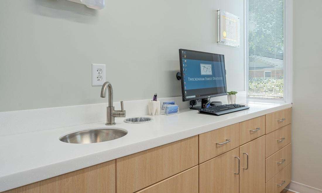 hygiene room counter Hunstville pediatric dentist hygiene room