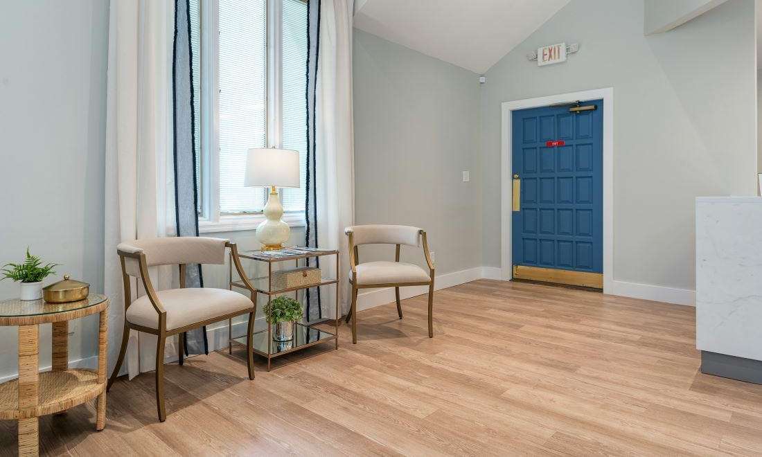 waiting room 4.jpg Twickenham family dentistry waiting room